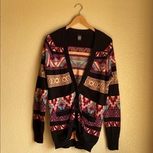 Nollie Aztec Design Cardigan - Sz Large